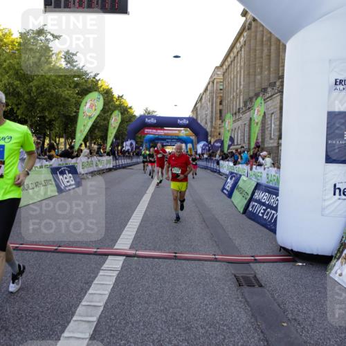01.09.2024 - BARMER Alsterlauf Kathrin Stürmer Photography http://msf.ph/oto/6970999 01.09.2024 10:07:15 Ziel 2175, 2241, 2271, 2960, 2965, 2972, 2980, 3314, 3348, 3349, 3363, 3445, 4346, 4642, 4691, 5049, 5132, 2157, 2285, 2298, 2547, 2707, 2772, 2856, 2978, 3120, 3649, 4161, 4409, 4459, 4504, 4717, 4918, 5123, 5271, 5288, 8129 meine-sportfotos.de