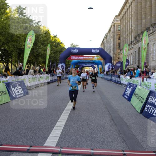 01.09.2024 - BARMER Alsterlauf Kathrin Stürmer Photography http://msf.ph/oto/6971047 01.09.2024 10:07:39 Ziel 2002, 2083, 2140, 2300, 2459, 2460, 2825, 4261, 4503, 4707, 5119, 8120, 8167, 8271, 2317, 2319, 2405, 2415, 3859, 3945, 4260, 4350, 4462, 4768, 4769, 5110, 5176, 8059 meine-sportfotos.de