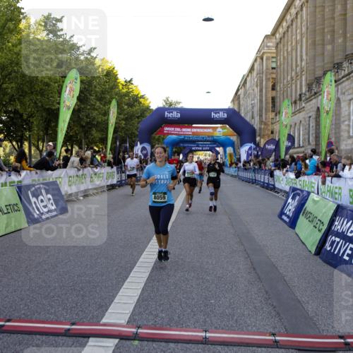 01.09.2024 - BARMER Alsterlauf Kathrin Stürmer Photography http://msf.ph/oto/6971049 01.09.2024 10:07:40 Ziel 2002, 2083, 2140, 2300, 2448, 2459, 2460, 2825, 4261, 4503, 4707, 5119, 8120, 8167, 8271, 2319, 2405, 2415, 2426, 3359, 3859, 3945, 4260, 4350, 4462, 4768, 4769, 5035, 5176, 8059 meine-sportfotos.de