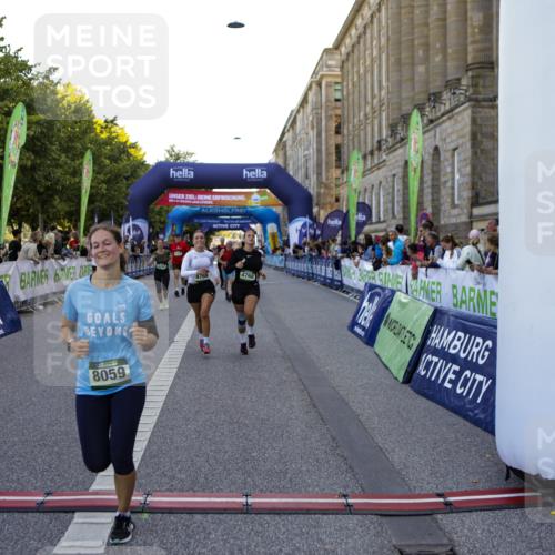 01.09.2024 - BARMER Alsterlauf Kathrin Stürmer Photography http://msf.ph/oto/6971055 01.09.2024 10:07:41 Ziel 2002, 2083, 2140, 2300, 2448, 2459, 2460, 2683, 2825, 4261, 4347, 4348, 4503, 4707, 5119, 8167, 8271, 2319, 2405, 2415, 2426, 3358, 3359, 3859, 3945, 4260, 4280, 4350, 4462, 4768, 4769, 5035, 5176, 8059 meine-sportfotos.de