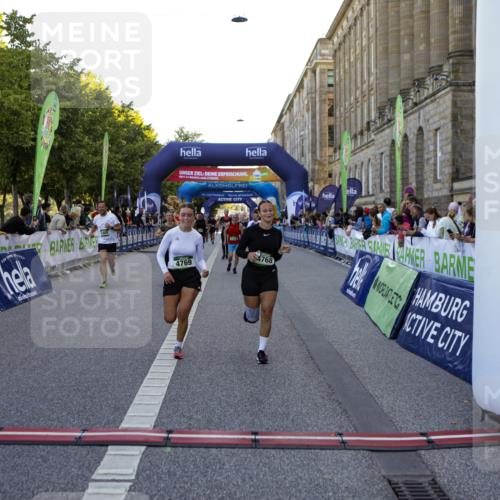 01.09.2024 - BARMER Alsterlauf Kathrin Stürmer Photography http://msf.ph/oto/6971058 01.09.2024 10:07:42 Ziel 2002, 2083, 2140, 2300, 2448, 2459, 2460, 2683, 4261, 4347, 4348, 4503, 4707, 5119, 8167, 8271, 2319, 2405, 2415, 2426, 3358, 3359, 3859, 3924, 4260, 4280, 4350, 4462, 4768, 4769, 5035, 5176, 8059 meine-sportfotos.de