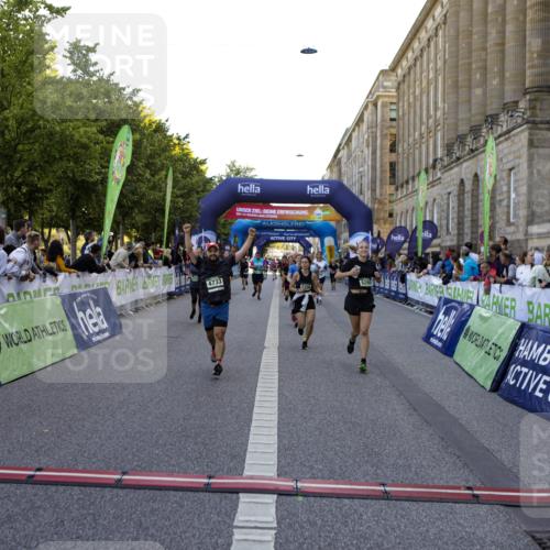 01.09.2024 - BARMER Alsterlauf Kathrin Stürmer Photography http://msf.ph/oto/6971089 01.09.2024 10:07:54 Ziel 2002, 2083, 2300, 2448, 2459, 2460, 2683, 2791, 3819, 3820, 3885, 4261, 4347, 4348, 4707, 4810, 8271, 2319, 2342, 2400, 2426, 2525, 2867, 3054, 3229, 3321, 3335, 3337, 3345, 3358, 3359, 3870, 3924, 4065, 4280, 4550, 4733, 4750, 4880, 5035, 5104, 5280 meine-sportfotos.de