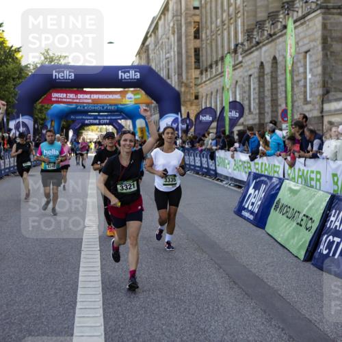 01.09.2024 - BARMER Alsterlauf Kathrin Stürmer Photography http://msf.ph/oto/6971095 01.09.2024 10:07:59 Ziel 2083, 2448, 2468, 2683, 2791, 3819, 3820, 3885, 4347, 4348, 4810, 5127, 5128, 8271, 2050, 2228, 2400, 2525, 2867, 3262, 3321, 3335, 3337, 3345, 3870, 4065, 4528, 4550, 4570, 4673, 4694, 4733, 4750, 4880, 5104, 5280, 8164 meine-sportfotos.de