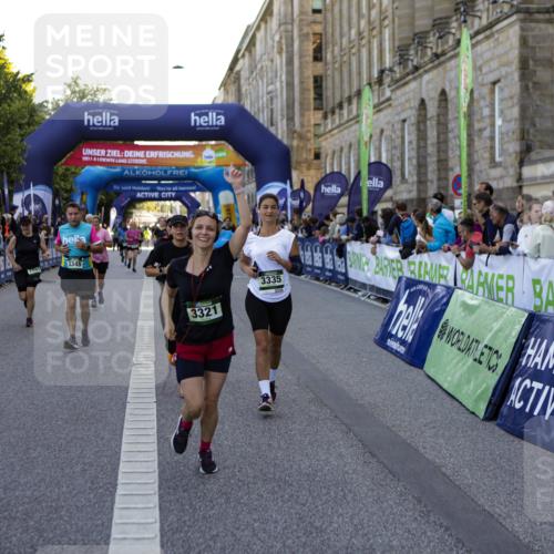 01.09.2024 - BARMER Alsterlauf Kathrin Stürmer Photography http://msf.ph/oto/6971096 01.09.2024 10:07:59 Ziel 2083, 2448, 2468, 2683, 2791, 3819, 3820, 3885, 4347, 4348, 4810, 5127, 5128, 8271, 2050, 2228, 2400, 2525, 2867, 3262, 3321, 3335, 3337, 3345, 3870, 4065, 4528, 4550, 4570, 4673, 4694, 4733, 4750, 4880, 5104, 5280, 8164 meine-sportfotos.de