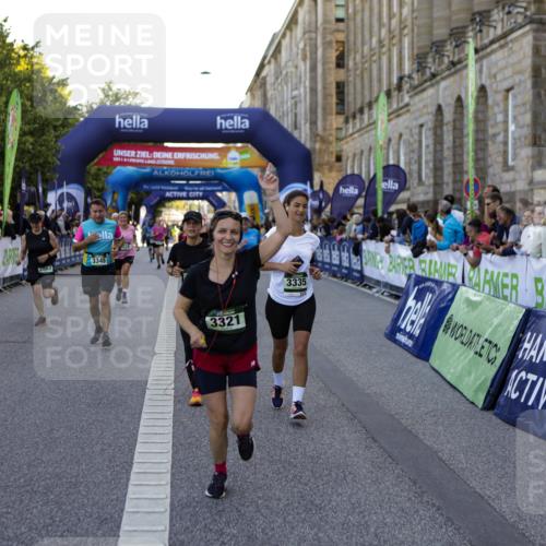 01.09.2024 - BARMER Alsterlauf Kathrin Stürmer Photography http://msf.ph/oto/6971098 01.09.2024 10:07:59 Ziel 2083, 2448, 2468, 2683, 2791, 3819, 3820, 3885, 4347, 4348, 4810, 5127, 5128, 8271, 2050, 2228, 2400, 2525, 2867, 3262, 3321, 3335, 3337, 3345, 3870, 4065, 4528, 4550, 4570, 4673, 4694, 4733, 4750, 4880, 5104, 5280, 8164 meine-sportfotos.de