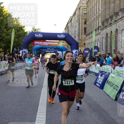 01.09.2024 - BARMER Alsterlauf Kathrin Stürmer Photography http://msf.ph/oto/6971101 01.09.2024 10:08:00 Ziel 2448, 2468, 2683, 2791, 3240, 3819, 3820, 3885, 3937, 4347, 4348, 4810, 5127, 5128, 2050, 2228, 2367, 2400, 2525, 2867, 3262, 3321, 3335, 3337, 3345, 3584, 3870, 4528, 4550, 4570, 4673, 4694, 4733, 4750, 4880, 5104, 5280, 8164 meine-sportfotos.de