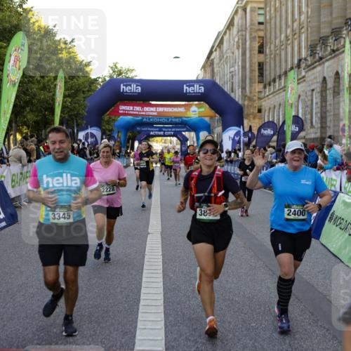 01.09.2024 - BARMER Alsterlauf Kathrin Stürmer Photography http://msf.ph/oto/6971106 01.09.2024 10:08:02 Ziel 2452, 2468, 2791, 3240, 3819, 3820, 3885, 3937, 4810, 5127, 5128, 2050, 2228, 2367, 2400, 2525, 2867, 3262, 3321, 3335, 3337, 3345, 3584, 3870, 4528, 4550, 4570, 4673, 4694, 4733, 4750, 4880, 5104, 5280, 8164 meine-sportfotos.de