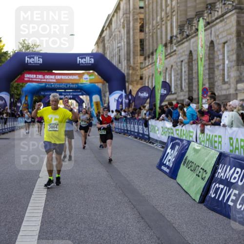 01.09.2024 - BARMER Alsterlauf Kathrin Stürmer Photography http://msf.ph/oto/6971126 01.09.2024 10:08:10 Ziel 2051, 2196, 2452, 2468, 2791, 3240, 3320, 3344, 3738, 3739, 3784, 3819, 3820, 3937, 4921, 4922, 5127, 5128, 2050, 2228, 2264, 2367, 2374, 3262, 3584, 3767, 3864, 3964, 4195, 4210, 4528, 4570, 4673, 4694, 4919, 8164 meine-sportfotos.de