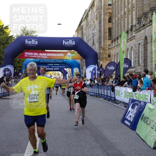 01.09.2024 - BARMER Alsterlauf Kathrin Stürmer Photography http://msf.ph/oto/6971131 01.09.2024 10:08:11 Ziel 2051, 2196, 2452, 2468, 2791, 3213, 3240, 3320, 3344, 3738, 3739, 3784, 3937, 4921, 4922, 5127, 5128, 2050, 2264, 2367, 2374, 3262, 3584, 3767, 3864, 3964, 4007, 4195, 4210, 4528, 4570, 4673, 4694, 4919, 8164 meine-sportfotos.de