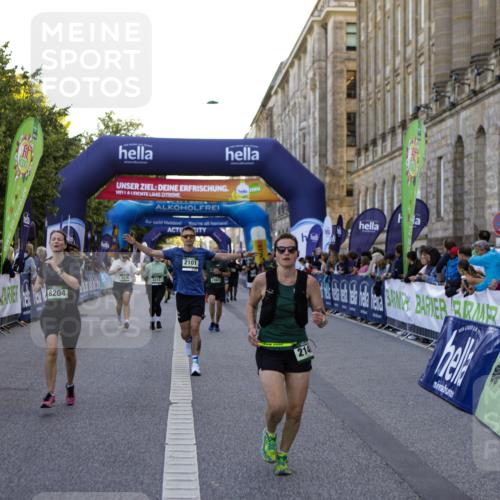 01.09.2024 - BARMER Alsterlauf Kathrin Stürmer Photography http://msf.ph/oto/6971178 01.09.2024 10:08:31 Ziel 2053, 2142, 2432, 2433, 2434, 2435, 2687, 2713, 3213, 3346, 4469, 4653, 4991, 8374, 8375, 2058, 2063, 2101, 2148, 2694, 2852, 2952, 3224, 3233, 3236, 3246, 3270, 3381, 3696, 3904, 4590, 4720, 4786, 8204 meine-sportfotos.de