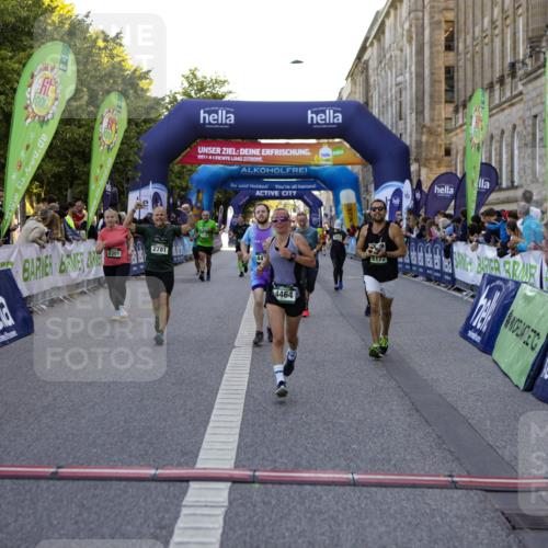 01.09.2024 - BARMER Alsterlauf Kathrin Stürmer Photography http://msf.ph/oto/6971185 01.09.2024 10:08:41 Ziel 2053, 2085, 2142, 2434, 3346, 3508, 3554, 3855, 4469, 4552, 4653, 4863, 4991, 8374, 8375, 2063, 2101, 2301, 2694, 2781, 2817, 3009, 3068, 3224, 3233, 3236, 3270, 4296, 4464, 4472, 4732, 5172, 5221, 5235 meine-sportfotos.de