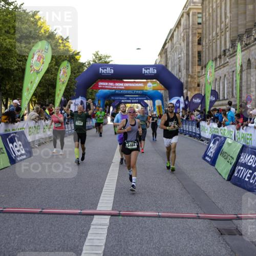 01.09.2024 - BARMER Alsterlauf Kathrin Stürmer Photography http://msf.ph/oto/6971187 01.09.2024 10:08:41 Ziel 2053, 2085, 2142, 2434, 3346, 3508, 3554, 3855, 4469, 4552, 4653, 4863, 4991, 8374, 8375, 2063, 2101, 2301, 2694, 2781, 2817, 3009, 3068, 3224, 3233, 3236, 3270, 4296, 4464, 4472, 4732, 5172, 5221, 5235 meine-sportfotos.de