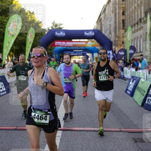 01.09.2024 - BARMER Alsterlauf Kathrin Stürmer Photography http://msf.ph/oto/6971196 01.09.2024 10:08:43 Ziel 2085, 2142, 2434, 3346, 3508, 3554, 3855, 4131, 4132, 4469, 4552, 4653, 4863, 4868, 4991, 8374, 8375, 2063, 2301, 2694, 2781, 2817, 2999, 3009, 3068, 3236, 3270, 3552, 4296, 4464, 4472, 4732, 5172, 5221, 5235 meine-sportfotos.de