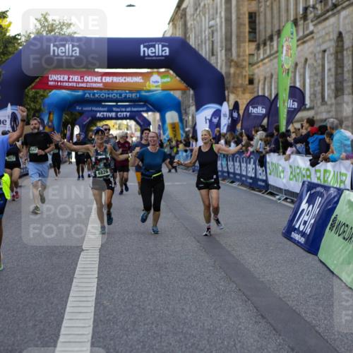 01.09.2024 - BARMER Alsterlauf Kathrin Stürmer Photography http://msf.ph/oto/6971233 01.09.2024 10:09:12 Ziel 2821, 3578, 4013, 4043, 2172, 2465, 2857, 3004, 3227, 3450, 3501, 3675, 3927, 3982, 4047, 4050, 4120, 4345, 4826, 4981, 8206 meine-sportfotos.de