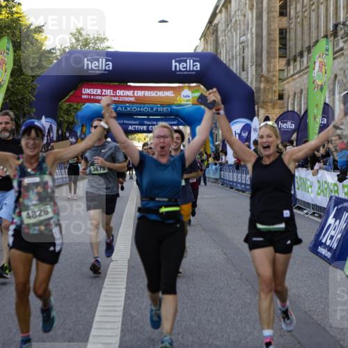 01.09.2024 - BARMER Alsterlauf Kathrin Stürmer Photography http://msf.ph/oto/6971248 01.09.2024 10:09:14 Ziel 2821, 3578, 4013, 4043, 2172, 2465, 2796, 2857, 3004, 3450, 3501, 3675, 3927, 3982, 4047, 4050, 4120, 4345, 4496, 4826, 4981, 8206, 8239 meine-sportfotos.de