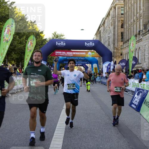 01.09.2024 - BARMER Alsterlauf Kathrin Stürmer Photography http://msf.ph/oto/6971269 01.09.2024 10:09:22 Ziel 2071, 3553, 3578, 3642, 4013, 4043, 8355, 2795, 2796, 2857, 3004, 3450, 3486, 3501, 3675, 3901, 3927, 3982, 4047, 4050, 4072, 4120, 4196, 4396, 4397, 4468, 4496, 4531, 4579, 4585, 4610, 5233, 8239 meine-sportfotos.de