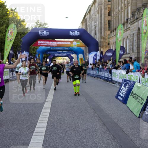 01.09.2024 - BARMER Alsterlauf Kathrin Stürmer Photography http://msf.ph/oto/6971278 01.09.2024 10:09:25 Ziel 2071, 3553, 3578, 3642, 4013, 4043, 4389, 8355, 2757, 2795, 2796, 2857, 3450, 3486, 3829, 3830, 3901, 3982, 4050, 4072, 4120, 4196, 4331, 4396, 4397, 4468, 4496, 4531, 4579, 4585, 4610, 5233, 8239 meine-sportfotos.de