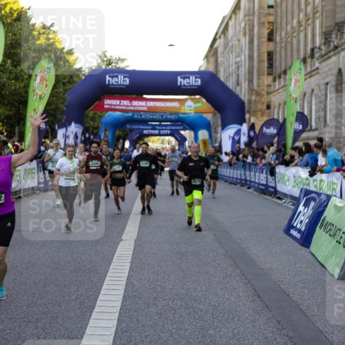 01.09.2024 - BARMER Alsterlauf Kathrin Stürmer Photography http://msf.ph/oto/6971279 01.09.2024 10:09:25 Ziel 2071, 3553, 3578, 3642, 4013, 4043, 4389, 8355, 2757, 2795, 2796, 2857, 3450, 3486, 3829, 3830, 3901, 3982, 4050, 4072, 4120, 4196, 4331, 4396, 4397, 4468, 4496, 4531, 4579, 4585, 4610, 5233, 8239 meine-sportfotos.de