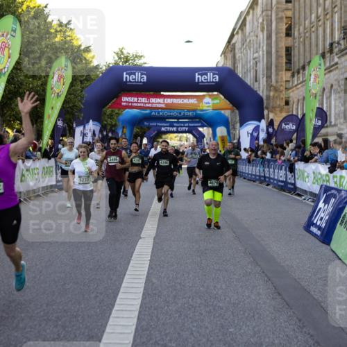 01.09.2024 - BARMER Alsterlauf Kathrin Stürmer Photography http://msf.ph/oto/6971280 01.09.2024 10:09:26 Ziel 2071, 3553, 3578, 3642, 4013, 4043, 4389, 4903, 8355, 2757, 2795, 2796, 2857, 3450, 3486, 3829, 3830, 3901, 3982, 4072, 4120, 4196, 4331, 4396, 4397, 4468, 4496, 4531, 4579, 4585, 4610, 4711, 5233, 8239 meine-sportfotos.de