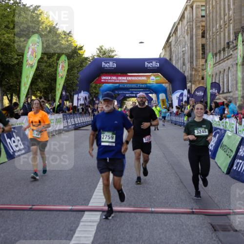 01.09.2024 - BARMER Alsterlauf Kathrin Stürmer Photography http://msf.ph/oto/6971315 01.09.2024 10:09:46 Ziel 2641, 2648, 3006, 3219, 3220, 3457, 3557, 4099, 4105, 4903, 4970, 8029, 2588, 2759, 2760, 3231, 3243, 3245, 3285, 3375, 3460, 3542, 3699, 4008, 4401, 4682, 4881 meine-sportfotos.de