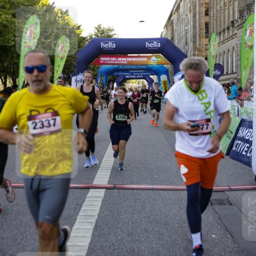 01.09.2024 - BARMER Alsterlauf Kathrin Stürmer Photography http://msf.ph/oto/6971354 01.09.2024 10:10:34 Ziel 2287, 2288, 2571, 2573, 2872, 2873, 3015, 3146, 3147, 3319, 3491, 3913, 4019, 8083, 2087, 2337, 2390, 2391, 2412, 2668, 2977, 3274, 3875, 3907, 4093, 4151, 4277, 4278, 4361, 4770, 4785, 4930, 5124, 5125, 8163 meine-sportfotos.de