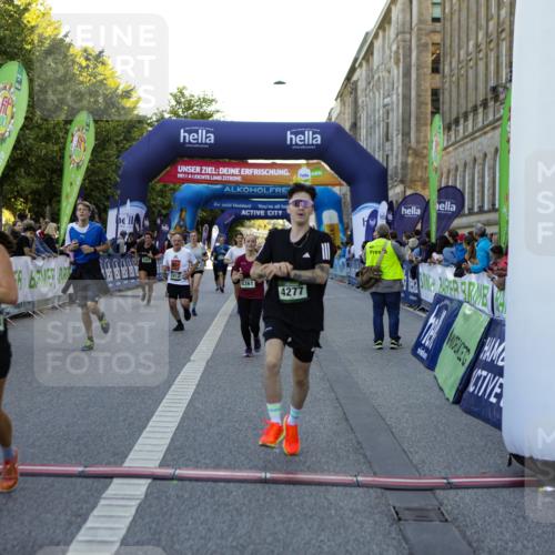 01.09.2024 - BARMER Alsterlauf Kathrin Stürmer Photography http://msf.ph/oto/6971360 01.09.2024 10:10:37 Ziel 2287, 2288, 3146, 3147, 3319, 3913, 4019, 8083, 2087, 2337, 2390, 2391, 2412, 2977, 3510, 3875, 3907, 3940, 4093, 4151, 4277, 4278, 4361, 4392, 4524, 4785, 4930, 5124, 5125, 5204, 5205, 5237, 8163 meine-sportfotos.de
