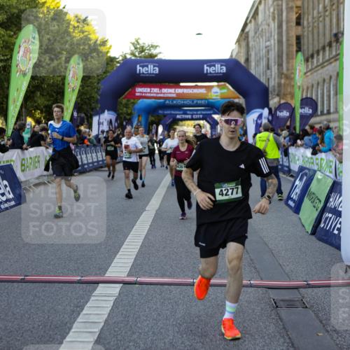 01.09.2024 - BARMER Alsterlauf Kathrin Stürmer Photography http://msf.ph/oto/6971364 01.09.2024 10:10:37 Ziel 2287, 2288, 3146, 3147, 3319, 3913, 4019, 8083, 2087, 2337, 2390, 2391, 2412, 2977, 3510, 3875, 3907, 3940, 4093, 4151, 4277, 4278, 4361, 4392, 4524, 4785, 4930, 5124, 5125, 5204, 5205, 5237, 8163 meine-sportfotos.de