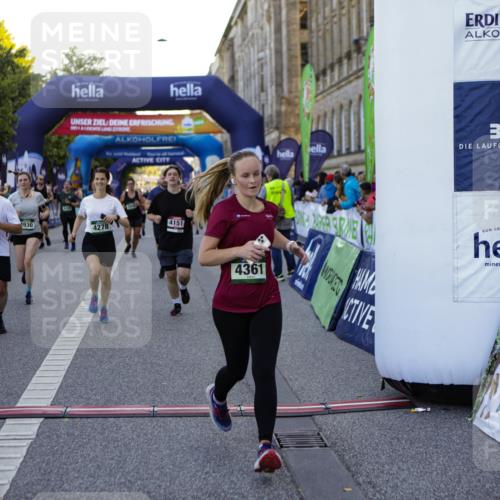 01.09.2024 - BARMER Alsterlauf Kathrin Stürmer Photography http://msf.ph/oto/6971368 01.09.2024 10:10:40 Ziel 2025, 2287, 3146, 3147, 3319, 3913, 4019, 8083, 2087, 2390, 2412, 3510, 3940, 4093, 4151, 4277, 4278, 4325, 4361, 4392, 4524, 4785, 4930, 5124, 5125, 5204, 5205, 5237, 8321 meine-sportfotos.de