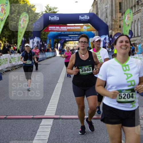 01.09.2024 - BARMER Alsterlauf Kathrin Stürmer Photography http://msf.ph/oto/6971380 01.09.2024 10:10:46 Ziel 2025, 2277, 3146, 3147, 3157, 3250, 3319, 3926, 4019, 4983, 8083, 8357, 2087, 2355, 2390, 2412, 2950, 3510, 3748, 3940, 4151, 4278, 4325, 4361, 4392, 4524, 4930, 5204, 5205, 5237, 8010, 8321 meine-sportfotos.de