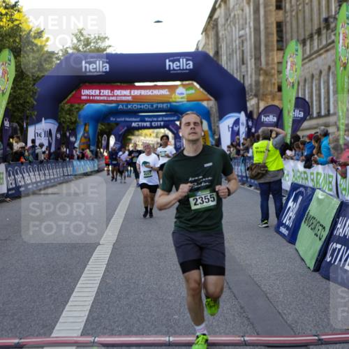 01.09.2024 - BARMER Alsterlauf Kathrin Stürmer Photography http://msf.ph/oto/6971390 01.09.2024 10:10:52 Ziel 2025, 2178, 2277, 2326, 2803, 3157, 3250, 3319, 3926, 4983, 8357, 2355, 2417, 2950, 3311, 3315, 3748, 3940, 4325, 4557, 5205, 5237, 8010, 8321 meine-sportfotos.de