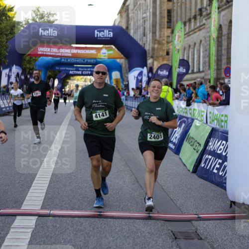 01.09.2024 - BARMER Alsterlauf Kathrin Stürmer Photography http://msf.ph/oto/6971427 01.09.2024 10:11:19 Ziel 2247, 3902, 3914, 4385, 4743, 2057, 2361, 2395, 2396, 2401, 2912, 3053, 3070, 3288, 3673, 4141, 4302, 4405, 4604, 5135, 8032, 8033, 8101, 8201, 8371 meine-sportfotos.de