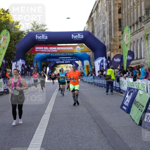 01.09.2024 - BARMER Alsterlauf Kathrin Stürmer Photography http://msf.ph/oto/6971436 01.09.2024 10:11:28 Ziel 2247, 3261, 3395, 3902, 3914, 4385, 4632, 4651, 4743, 5036, 2661, 3288, 3324, 3555, 3688, 4130, 4286, 4391, 4604, 4944, 8032, 8101, 8201 meine-sportfotos.de