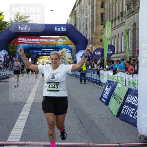 01.09.2024 - BARMER Alsterlauf Kathrin Stürmer Photography http://msf.ph/oto/6971451 01.09.2024 10:11:40 Ziel 2072, 2073, 2811, 3261, 3395, 3546, 3547, 4239, 4632, 4651, 4927, 4928, 5036, 8089, 2398, 2647, 2661, 2662, 3527, 3529, 3555, 3688, 4130, 4286, 4338, 4443, 5162 meine-sportfotos.de