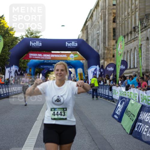 01.09.2024 - BARMER Alsterlauf Kathrin Stürmer Photography http://msf.ph/oto/6971454 01.09.2024 10:11:40 Ziel 2072, 2073, 2811, 3261, 3395, 3546, 3547, 4239, 4632, 4651, 4927, 4928, 5036, 8089, 2398, 2647, 2661, 2662, 3527, 3529, 3555, 3688, 4130, 4286, 4338, 4443, 5162 meine-sportfotos.de
