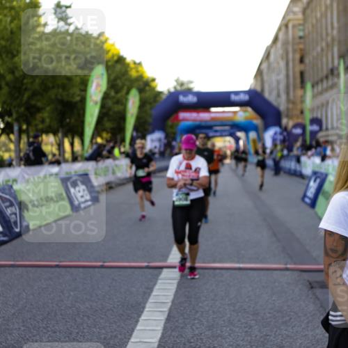 01.09.2024 - BARMER Alsterlauf Kathrin Stürmer Photography http://msf.ph/oto/6971493 01.09.2024 10:12:16 Ziel 3470, 3912, 4052, 4142, 4301, 4749, 4908, 5138, 8109 meine-sportfotos.de