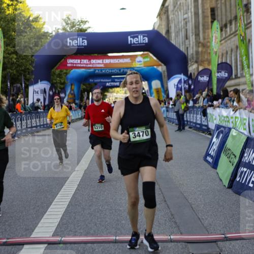 01.09.2024 - BARMER Alsterlauf Kathrin Stürmer Photography http://msf.ph/oto/6971508 01.09.2024 10:12:25 Ziel 3174, 3304, 4878, 5120, 8310, 2245, 3470, 3504, 3883, 4032, 4142, 4301, 5147, 5310, 8190 meine-sportfotos.de