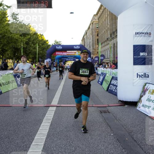 01.09.2024 - BARMER Alsterlauf Kathrin Stürmer Photography http://msf.ph/oto/6971523 01.09.2024 10:12:32 Ziel 3174, 3304, 4878, 5120, 8310, 2245, 2282, 2942, 3504, 3587, 3752, 3883, 4032, 4446, 5147, 5310, 8190 meine-sportfotos.de