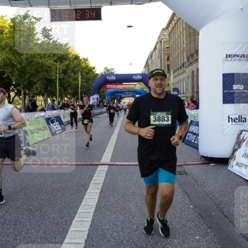 01.09.2024 - BARMER Alsterlauf Kathrin Stürmer Photography http://msf.ph/oto/6971526 01.09.2024 10:12:32 Ziel 3174, 3304, 4878, 5120, 8310, 2245, 2282, 2942, 3504, 3587, 3752, 3883, 4032, 4446, 5147, 5310, 8190 meine-sportfotos.de