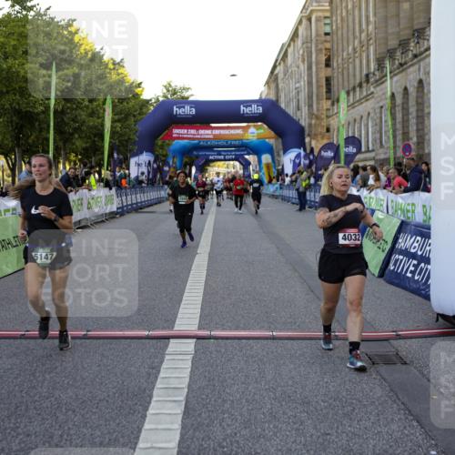 01.09.2024 - BARMER Alsterlauf Kathrin Stürmer Photography http://msf.ph/oto/6971532 01.09.2024 10:12:33 Ziel 3174, 3304, 4878, 5120, 8310, 2282, 2942, 3107, 3504, 3587, 3752, 3883, 3950, 4032, 4446, 5147, 5310, 8190 meine-sportfotos.de