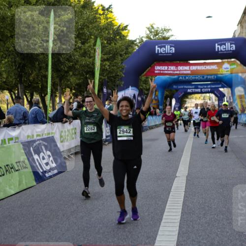 01.09.2024 - BARMER Alsterlauf Kathrin Stürmer Photography http://msf.ph/oto/6971541 01.09.2024 10:12:35 Ziel 3174, 3304, 3340, 4878, 5120, 8310, 2282, 2290, 2942, 3107, 3504, 3587, 3752, 3883, 3950, 4032, 4446, 5147 meine-sportfotos.de