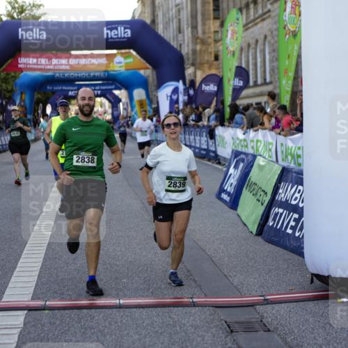 01.09.2024 - BARMER Alsterlauf Kathrin Stürmer Photography http://msf.ph/oto/6971582 01.09.2024 10:13:30 Ziel 2273, 2794, 3837, 8188, 8247, 2163, 2165, 2420, 2786, 2830, 2838, 2839, 3621, 3728, 3994, 4825, 4937, 8289, 8290 meine-sportfotos.de