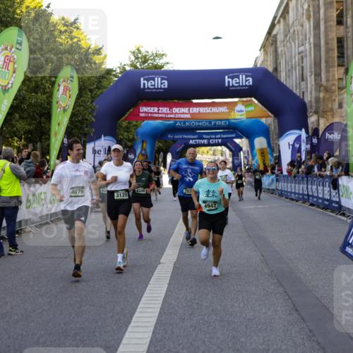 01.09.2024 - BARMER Alsterlauf Kathrin Stürmer Photography http://msf.ph/oto/6971601 01.09.2024 10:13:45 Ziel 2743, 3127, 3993, 4527, 8247, 2785, 2837, 3129, 3505, 3550, 3621, 4079, 4778, 4947, 8344, 8348 meine-sportfotos.de
