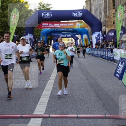 01.09.2024 - BARMER Alsterlauf Kathrin Stürmer Photography http://msf.ph/oto/6971605 01.09.2024 10:13:46 Ziel 2201, 2743, 3127, 3993, 4527, 2785, 2837, 3129, 3505, 3550, 3616, 4079, 4778, 4947, 8344, 8348 meine-sportfotos.de
