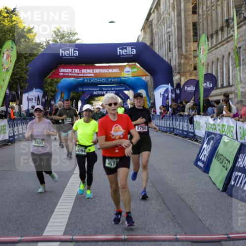 01.09.2024 - BARMER Alsterlauf Kathrin Stürmer Photography http://msf.ph/oto/6971631 01.09.2024 10:14:01 Ziel 2201, 2240, 2365, 4044, 8291, 2094, 2154, 2474, 2750, 2802, 3040, 3116, 3188, 3361, 3494, 3572, 3616, 3708, 3818, 4121, 4122, 5063 meine-sportfotos.de