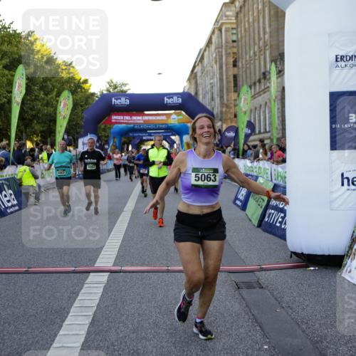 01.09.2024 - BARMER Alsterlauf Kathrin Stürmer Photography http://msf.ph/oto/6971638 01.09.2024 10:14:09 Ziel 2365, 4044, 5069, 2094, 2154, 2474, 2651, 2802, 3099, 3159, 3708, 3709, 3818, 4062, 4063, 4307, 5063, 8284, 8285 meine-sportfotos.de