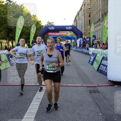 01.09.2024 - BARMER Alsterlauf Kathrin Stürmer Photography http://msf.ph/oto/6971653 01.09.2024 10:14:19 Ziel 2859, 5069, 2033, 2500, 2550, 2569, 2637, 2651, 2988, 2989, 3099, 3159, 3709, 4307, 4953, 4954, 5273 meine-sportfotos.de