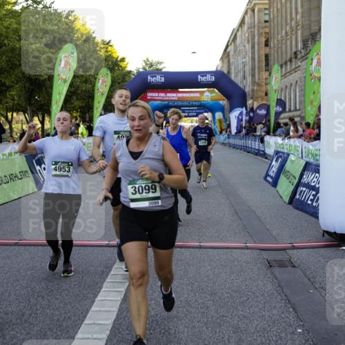 01.09.2024 - BARMER Alsterlauf Kathrin Stürmer Photography http://msf.ph/oto/6971654 01.09.2024 10:14:19 Ziel 2859, 5069, 2033, 2500, 2550, 2569, 2637, 2651, 2988, 2989, 3099, 3159, 3709, 4307, 4953, 4954, 5273 meine-sportfotos.de