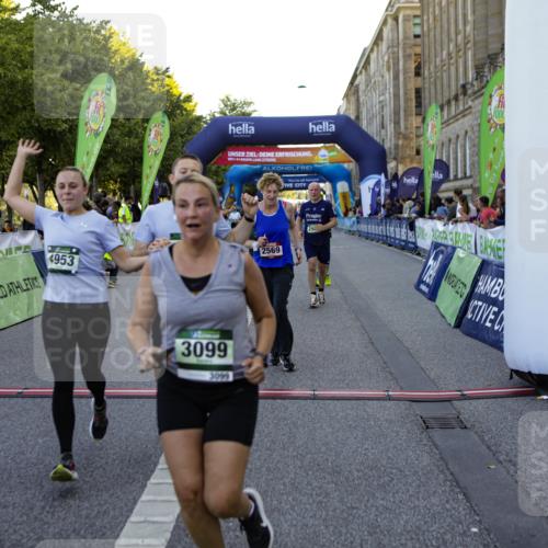 01.09.2024 - BARMER Alsterlauf Kathrin Stürmer Photography http://msf.ph/oto/6971655 01.09.2024 10:14:19 Ziel 2859, 5069, 2033, 2500, 2550, 2569, 2637, 2651, 2988, 2989, 3099, 3159, 3709, 4307, 4953, 4954, 5273 meine-sportfotos.de
