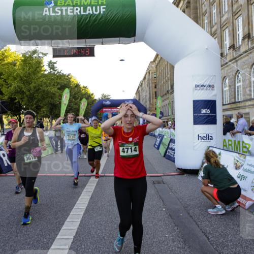 01.09.2024 - BARMER Alsterlauf Kathrin Stürmer Photography http://msf.ph/oto/6971700 01.09.2024 10:14:41 Ziel 2340, 2601, 4613, 4893, 4894, 2046, 2120, 2690, 2753, 2777, 2793, 3556, 3618, 3620, 3782, 3970, 4285, 4520, 4705, 4714, 5031, 5214, 5220 meine-sportfotos.de