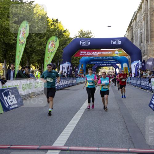 01.09.2024 - BARMER Alsterlauf Kathrin Stürmer Photography http://msf.ph/oto/6971760 01.09.2024 10:15:09 Ziel 3544, 3765, 2258, 2414, 3336, 3415, 4422, 5019, 8015, 8150, 8400 meine-sportfotos.de